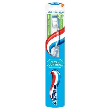Aquafresh Clean Control Medium Tandenborstel